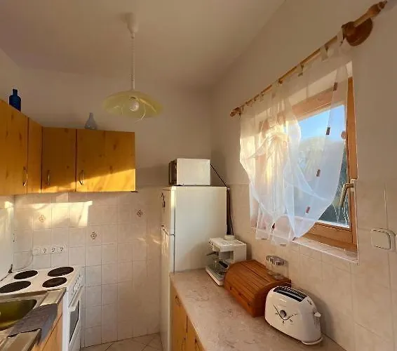 Apartment Balatonfenyves בית נופש בלטונפנבש